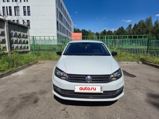 2018 Volkswagen Polo V Рестайлинг, белый, 900000 рублей, вид 4