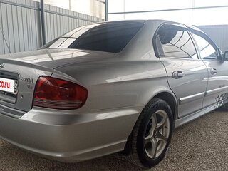 2005 Hyundai Sonata ТагАЗ IV (EF) Рестайлинг, серебристый, 850000 рублей, вид 4