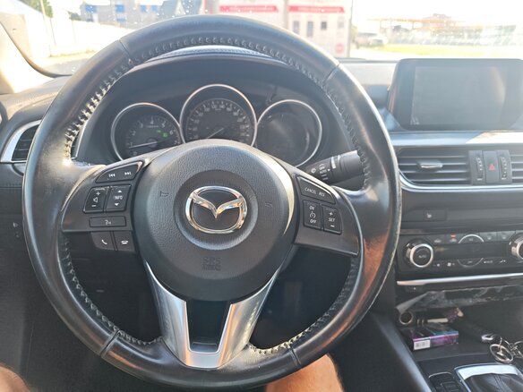 2015 Mazda 6 III (GJ) Рестайлинг, красный, 1450000 рублей - вид 22
