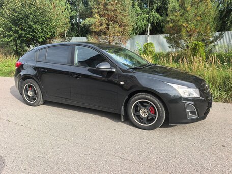 2013 Chevrolet Cruze I Рестайлинг, чёрный, 660000 рублей, вид 4