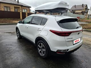 2021 Kia Sportage IV Рестайлинг, белый, 3099999 рублей, вид 5