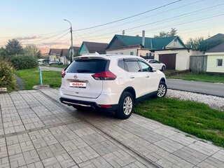 2019 Nissan X-Trail III Рестайлинг, белый, 2000000 рублей, вид 3
