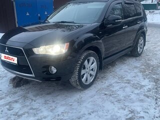 2012 Mitsubishi Outlander II Рестайлинг, чёрный, 1690000 рублей, вид 1