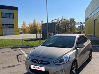 2014 Hyundai Solaris I Рестайлинг, золотистый, 520000 рублей, вид 1