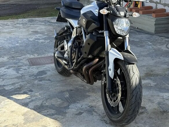 2014 Yamaha MT-07 (FZ-07), белый, 555000 рублей - вид 6