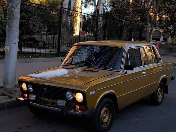 1987 Lada (ВАЗ) 2106, золотистый, 150000 рублей