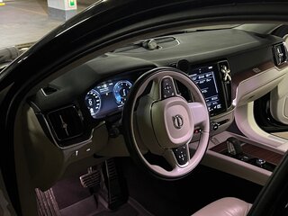 2021 Volvo S60 III, чёрный, 3650000 рублей, вид 5