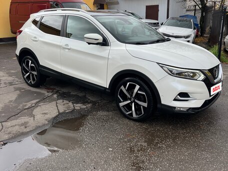 2019 Nissan Qashqai II Рестайлинг, белый, 1660000 рублей, вид 2