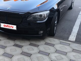 2011 BMW 7 серии Long 750Li xDrive V (F01/F02/F04), чёрный, 1400000 рублей, вид 1