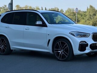 2019 BMW X5 M50d IV (G05/G18), белый, 5097087 рублей, вид 4