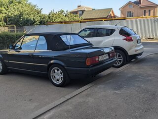 1992 BMW 3 серии 320i II (E30), чёрный, 2500000 рублей, вид 5