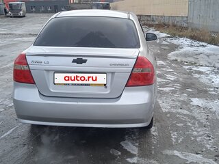 2008 Chevrolet Aveo I Рестайлинг, серебристый, 280000 рублей, вид 3
