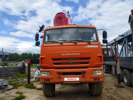 2018 КамАЗ 43118, красный, 6300000 рублей, вид 2