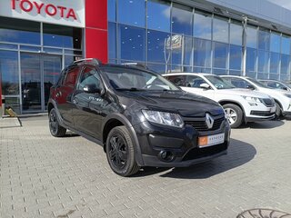 2017 Renault Sandero Stepway II, чёрный, 1036000 рублей, вид 3