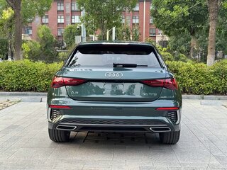 2023 Audi A3 Sportback 35 TFSI IV (8Y), зелёный, 2220000 рублей, вид 5