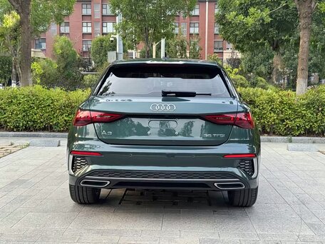 2023 Audi A3 Sportback 35 TFSI IV (8Y), зелёный, 2220000 рублей, вид 5