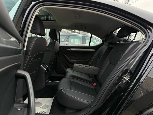 2025 Skoda Superb III Рестайлинг, чёрный, 3290000 рублей - вид 13