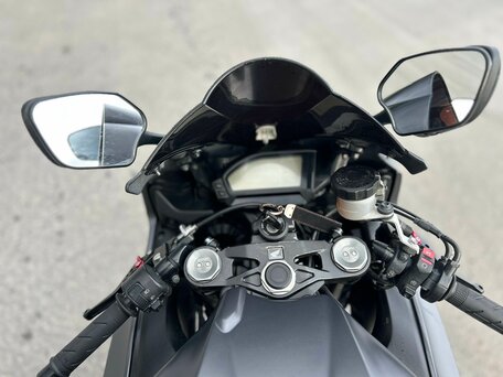 2015 Honda CBR 1000 RR/RA Fireblade, чёрный, 1050000 рублей, вид 5