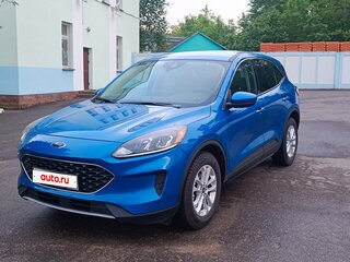 2020 Ford Escape IV, синий, 1625000 рублей, вид 1