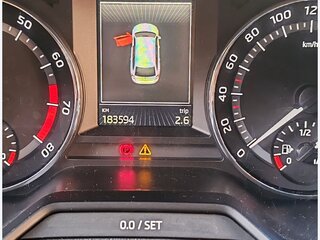 2014 Skoda Octavia Scout III (A7), серый, 1400000 рублей, вид 2