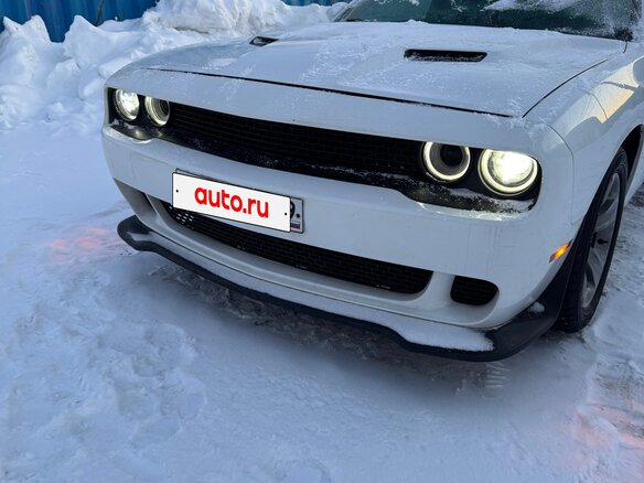 2019 Dodge Challenger III Рестайлинг 2, белый, 3199999 рублей - вид 6