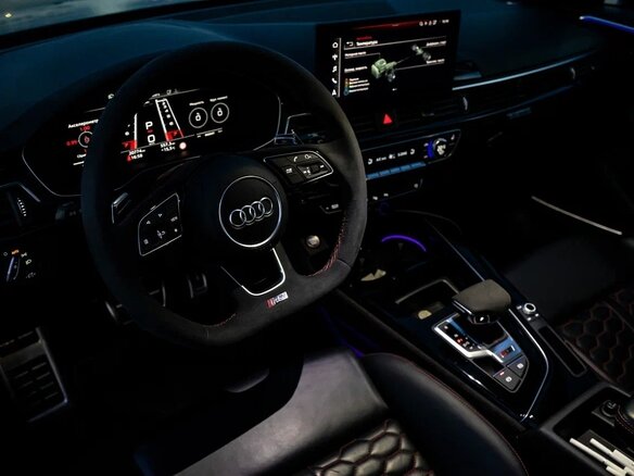 2021 Audi RS 4 IV (B9) Рестайлинг, чёрный, 10500000 рублей - вид 9