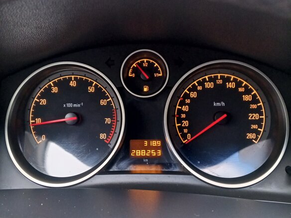 2008 Opel Astra H Рестайлинг, бежевый, 440000 рублей - вид 5