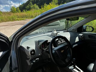2013 Chevrolet Aveo II, серый, 499000 рублей, вид 3