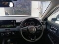 2021 Honda Vezel II, белый, 2350000 рублей - вид 5