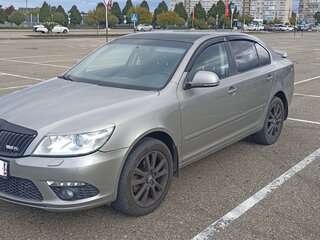 2012 Skoda Octavia II (A5) Рестайлинг, серый, 1150000 рублей, вид 3