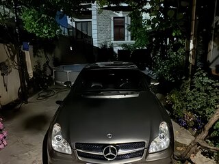 2005 Mercedes-Benz CLS 500 I (C219), серый, 1199999 рублей, вид 3