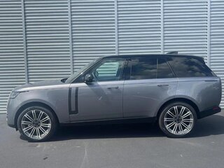 2026 Land Rover Range Rover P400 MHEV V, серый, 18130000 рублей, вид 2