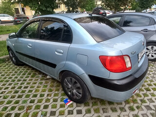 2008 Kia Rio II, серый, 380000 рублей, вид 2