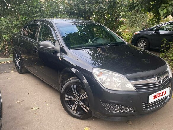 2013 Opel Astra H Рестайлинг, чёрный, 600000 рублей - вид 1