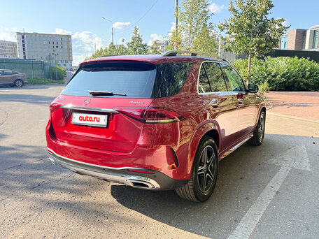 2021 Mercedes-Benz GLE 300 d II (V167), красный, 5850000 рублей, вид 4