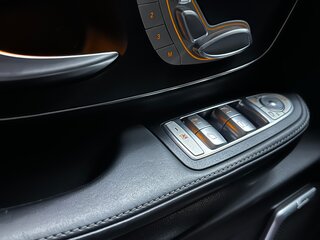 2022 Mercedes-Benz V-Класс Extra Long 300 d экстра длинный III (W447) Рестайлинг, чёрный, 7980000 рублей, вид 4
