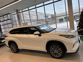 2025 Toyota Highlander IV (XU70), белый, 6700000 рублей, вид 3