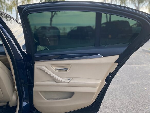 2012 BMW 5 серии 530d xDrive VI (F10/F11/F07), синий, 2000000 рублей - вид 15