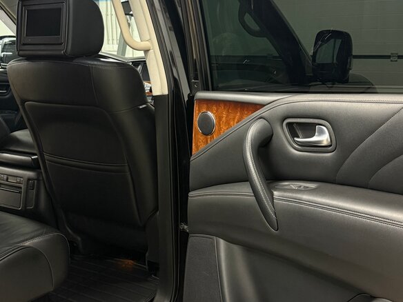 2016 Infiniti QX80 I Рестайлинг, чёрный, 4199000 рублей - вид 11