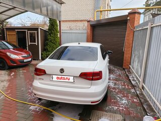 2015 Volkswagen Jetta VI Рестайлинг, белый, 1380000 рублей, вид 2