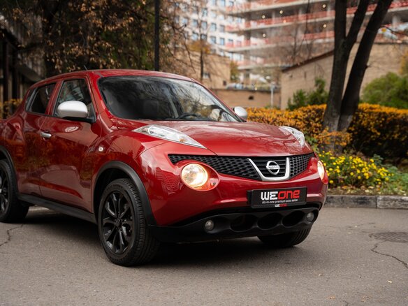2012 Nissan Juke I, красный - вид 24