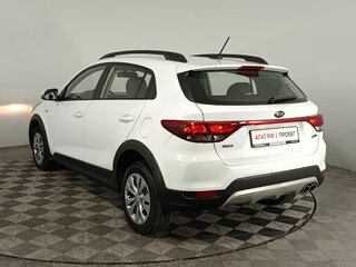2019 Kia Rio X-Line IV, белый, 1520000 рублей, вид 5