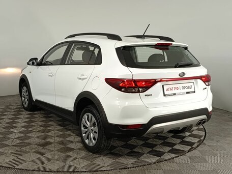2019 Kia Rio X-Line IV, белый, 1540000 рублей, вид 5