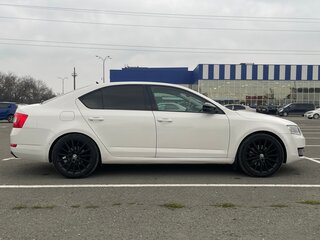 2013 Skoda Octavia III (A7), белый, 1200000 рублей, вид 5
