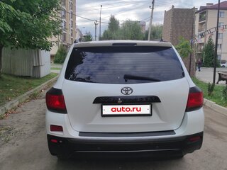 2011 Toyota Highlander II (XU40) Рестайлинг, белый, 1850000 рублей, вид 4