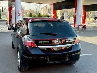 2010 Opel Astra H Рестайлинг, чёрный, 600000 рублей, вид 5