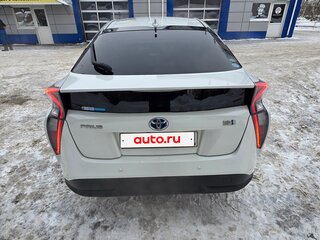 2016 Toyota Prius IV (XW50), белый, 1450000 рублей, вид 5