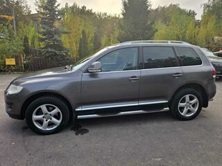 2008 Volkswagen Touareg I Рестайлинг, серый, 1290000 рублей, вид 5