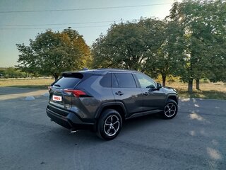2019 Toyota RAV4 V (XA50), серый, 3100000 рублей, вид 2
