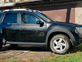 2017 Renault Duster I Рестайлинг, чёрный, 1009500 рублей, вид 3